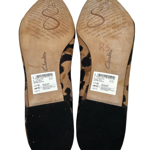 Clarks Leopard Flats - Picture 4 of 4